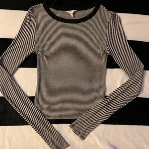 Striped long sleeve crop top